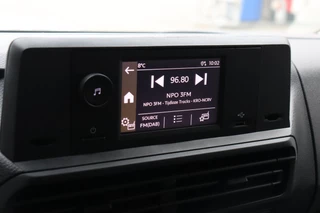 Opel Vivaro Combi Electric L2 75 kWh / 9-persoons / Demo / 16