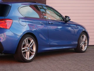 BMW 1-serie 118i Corporate Lease M Sport NL Auto| Pano / 22