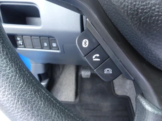 Suzuki Celerio 1.0 Dynamic Airco, Navigatie / 13