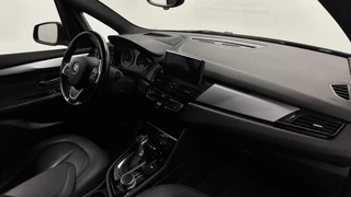 BMW 2-serie Active Tourer 225xe Centennial High Executive PANO LEER HEAD UP. / 19