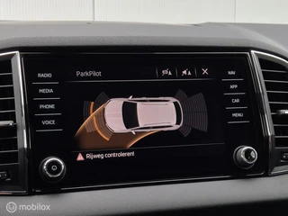 SKODA KAROQ 1.0 TSI CLEVER EDITION/LED/CARPLAY/CLIMATE/PDC/16''LMV / 25