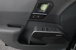 Kia EV2 Demo Edition 42.2 kWh - Panorama dak - Elektrische bestuurderstoel - Harman Kardon - 7 jaar garantie / 41
