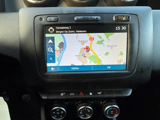 Dacia Duster 1.3 TCe 130pk Comfort * Navigatie * Cruise Control * Airco * / 21