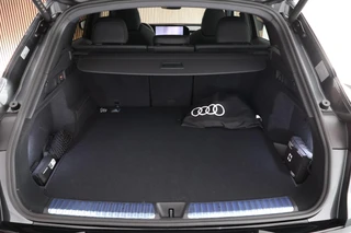 Audi Q5 2.0 TFSI 299pk e-hybrid quattro S edition Trekhaak 360Camera Tech-Pro Leder Memory Stoelverwarming Virtual Cockpit Panoramadak Navigatie S-Line / 63