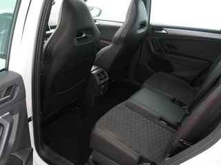 SEAT Tarraco 1.4 TSI e-Hybrid PHEV FR | 245 PK | Pano | Zwenkhaak | 360 | ACC / 25