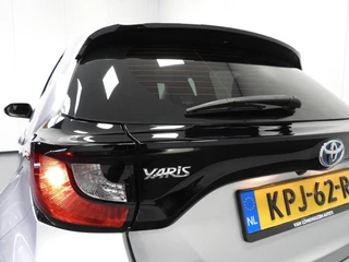Toyota Yaris 1.5 Hybrid 115 Active NAVI-APP/CAMERA/CLIMA/BLEUTOOTH! / 25