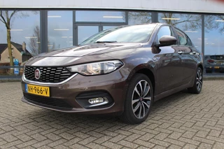 Fiat Tipo 1.4 16V Lounge / 2