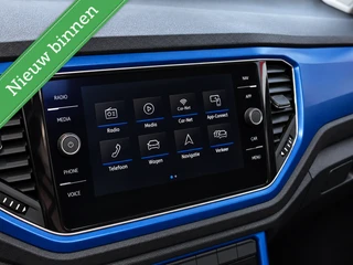 Volkswagen T-Roc 1.5 TSI Style PANORAMADAK/CAMERA/CARPLAY ANDROID/ETC.! / 24
