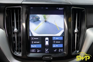 Volvo XC60 2.0 Recharge T8 AWD R-Design | Pano | 20 inch | Stoelventilatie | HUD | Harman Kardon | Memory beide kanten | Camera | ACC | BLIS / 20