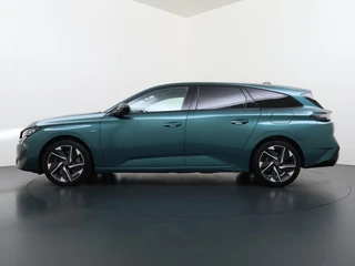 Peugeot 308 SW 1.6 Plug-in Hybrid 180 Allure / 6