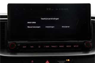 Kia XCeed 1.5 T-GDi GT-Line  - Automaat - Panorama dak - Stoel/Stuur verwarming - Navigatie - Climate Control - Achteruitrijcamera - Elektrische Achterklep - Fabrieksgarantie tot 06-2032 / 55