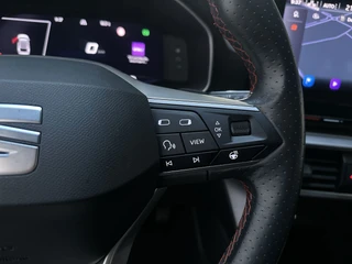 Seat Leon Sportstourer 1.5 eTSI 150pk DSG FR Business Intense LED Camera Stoelverwarming DAB+ / 23