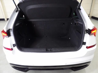 Škoda Kamiq 1.0 TSI Greentech 110pk DSG-7 Monte Carlo / 47