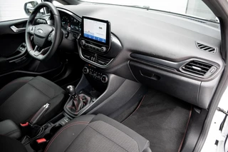 Ford Fiesta 1.0 EcoBoost Hybrid ST-Line|WINTERPACK|KEYLESS|CLIMATE|CARPLAY|PDC|PARK ASSIST / 36