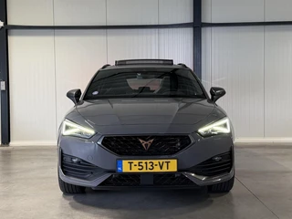 CUPRA Leon Sportstourer 1.4 e-Hybrid VZ Copper Edition Pano / 8