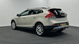 Volvo V40 Cross Country 1.5 T3 Polar+ Luxury LEER PANO NAVI TREKHAAK ECC CRUISE LM. / 5