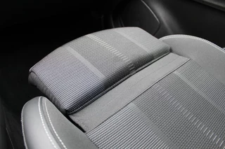 Opel Grandland 1.2T 130PK  | Winterpack | Cruise control | Bluetooth | Parkeersensoren / 20