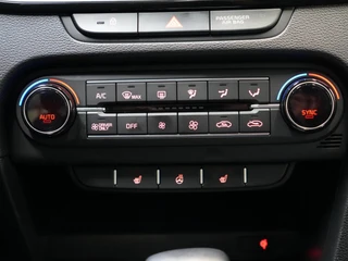 Kia Ceed Sportswagon 1.6 GDI PHEV DynamicPlusLine / 22