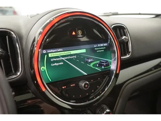 MINI Countryman 1.5 Cooper S E ALL4 Panoramadak | Harman Kardon | Head Up | ACC / 16