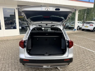 Suzuki Vitara 1.4 Boosterjet Smart Hybrid Select  | LED | Adapt. Cruise | DAB | Apple/Android | PDC incl. Camera | Stoelverwarming / 12