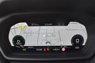 Audi Q4 e-tron 40 Launch edition Advanced 77 kWh MATRIX LED / 29