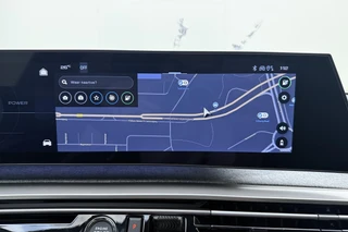 Peugeot e-3008 GT Long Range 230 97 kWh | DEMO | 8 jaar garantie | Panoramisch schuifdak | Stoelverwarming voor en achter | Alcantara bekleding | Navigatie | Camera / 35