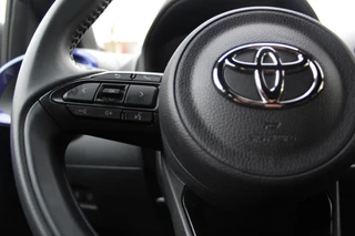 Toyota Aygo X PULSE APPLE/ANDROID STOELVERWARMING KEYLESS CAMERA CLIMA 17"LMV EL-SPIEGELS PRIVACY-GLASS / 8
