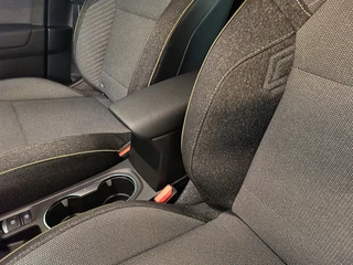 Renault Captur 1.3 mild hybrid 160 techno AUTOMAAT uit 2025 Rijklaar + Fabrieksgarantie Henk Jongen Auto's in Helmond,  al 50 jaar service zoals 't hoort! / 10