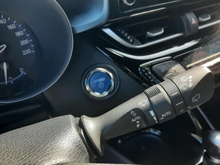 Toyota C-HR 1.8 Hybrid Business Plus ALL SEASONS STOEL/STUURVERW KEYLESS PARK-SENSOREN BLIND-SPOT LM-VELGEN DAB+ CAMERA / 20