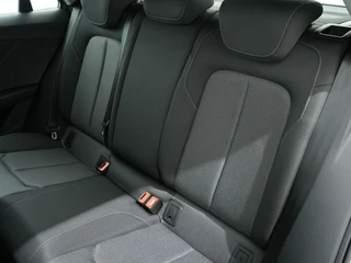 Audi Q2 35 TFSI 150PK S LINE S-TRONIC  | Panoramadak | Cruise Adaptief | Camera | Elektr. achterklep / 6