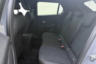 Opel Corsa 1.2 Turbo Ultimate | 100PK | Automaat | LED Matrix verlichting | Climate Control | Apple Carplay & Android Auto | Camera achter | Alcantara bekleding / 19