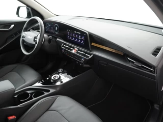 Kia Niro EV DynamicLine 64.8 kWh Automaat - SOH 98,9% - Navigatie - Adaptieve Cruise Control - Apple/Android Carplay - Climate Control - Fabrieksgarantie Tot 2031 / 38