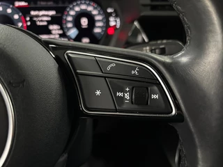 Audi A3 Sportback 30 TFSI Business edition / NL-auto, GMP Style 4, LM velgen, Trekhaak / 28