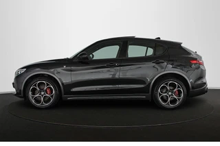 Alfa Romeo Stelvio 2.0 T AWD Veloce Ti 280PK Pano Leder Stuur-Stoelverwarming Keyless Memory / 34