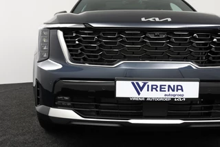 Kia Sorento 1.6 T-GDi Plug-in Hybrid 4WD ExecutiveLine 7p Nieuw en Direct leverbaar! - - Stoel/Stuurverwarming - 1700kg trekgewicht - Apple Carplay - Android Auto - Panorama Dak - - Fabrieksgarantie tot 2033 / 14