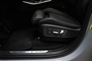 BMW X5 xDrive50e M-Sport | PANORAMADAK | HEAD UP | HOUTAFWERKING | ACHTERBANKVERWARMING | TREKHAAK | 360 CAMERA | 21" / 40