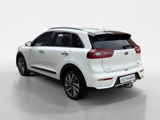 Kia Niro 1.6 GDi Hybrid ExecutiveLine | Trekhaak | Stoel verwarming en koeling | Lederen bekleding | Navigatie | Dodehoek detectie | Apple Carplay / Android Auto | Verbruik 1 op 20! / 6