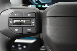 Kia Seltos 1.6 T-GDI DCT7 X-Line Demo Edition / 28