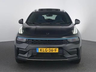 Lynk & Co 01 1.5 | Zwarte hemel | 360 camera | ACC | Pano | / 6