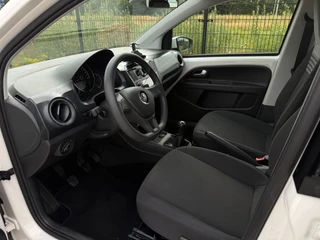 Volkswagen Up! 1.0 BMT move up!| Bluetooth | AIRCO | BTW / 12