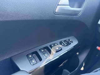 KIA Picanto 1.0 DPi 63pk 4-zits GT-Line | Schuif-/Kanteldak | Stoel- Stuurwielverwarming / 25