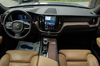 Volvo XC60 2.0 T6 PHEV Long range AWD Ultimate Dark|Luchtvering|Massage|Stoel+stuurverwarming|stoelverkoeling|HUD|Pano|Pilot assist| / 33