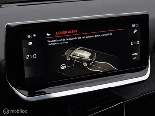 PEUGEOT 2008 1.2 PURETECH ALLURE AUTOMAAT/CAMERA/FULL LED/KEYLESS/HALF-LEDER/I-COCKPIT / 37