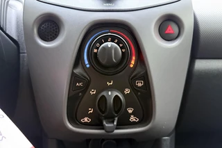 Peugeot 108 1.0 e-VTi Blue Lease | Elek. ramen | Airco | Stuurbediening | Centrale deurvergrendeling | / 20