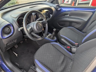 Toyota Aygo X PULSE STOELVERWARMING CAMERA AIRCO PRIVACY-GLASS LM-VELGEN LED / 11