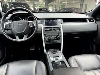 Land Rover Discovery Sport 2.0 TD4 180PK HSE  Panoramadak, Leer, Trekhaak, Camera / 7