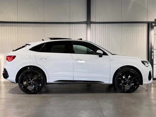 Audi Q3 Sportback 35 TFSI S-line Pano Virtual Black Optic / 10
