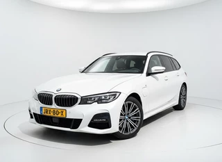 BMW 3-serie Touring 330e M sport ACC Trekhaak