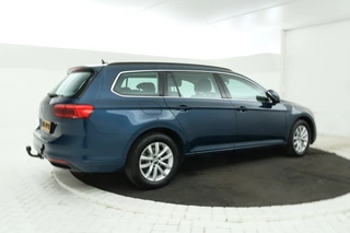 Volkswagen Passat Variant 1.6 TDI Comfort Business  Automaat, Navigatie, Apple carplay, Climate, / 4
