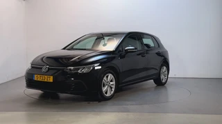 Volkswagen Golf 1.0 TSI 110pk Life Sfeerverlichting Navigatie App-Connect DAB+
